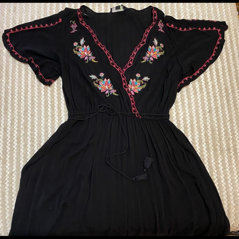 Plus Size Woven Floral Dress